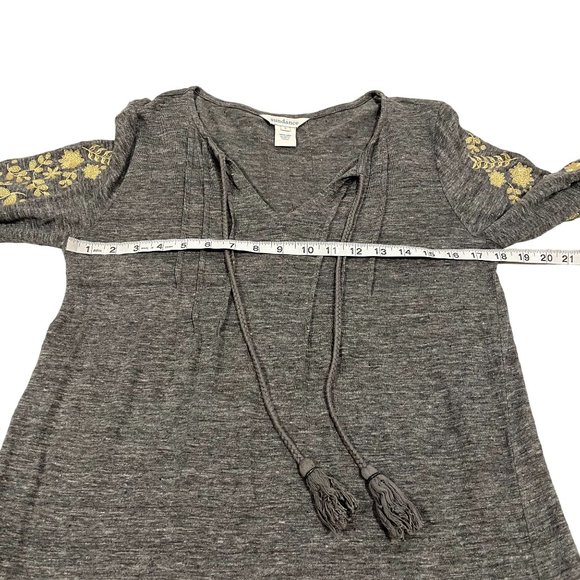 Sundance Kiersey Gold Embroidered Gray Long Sleeve Tassel Linen Top Size S - Picture 7 of 8